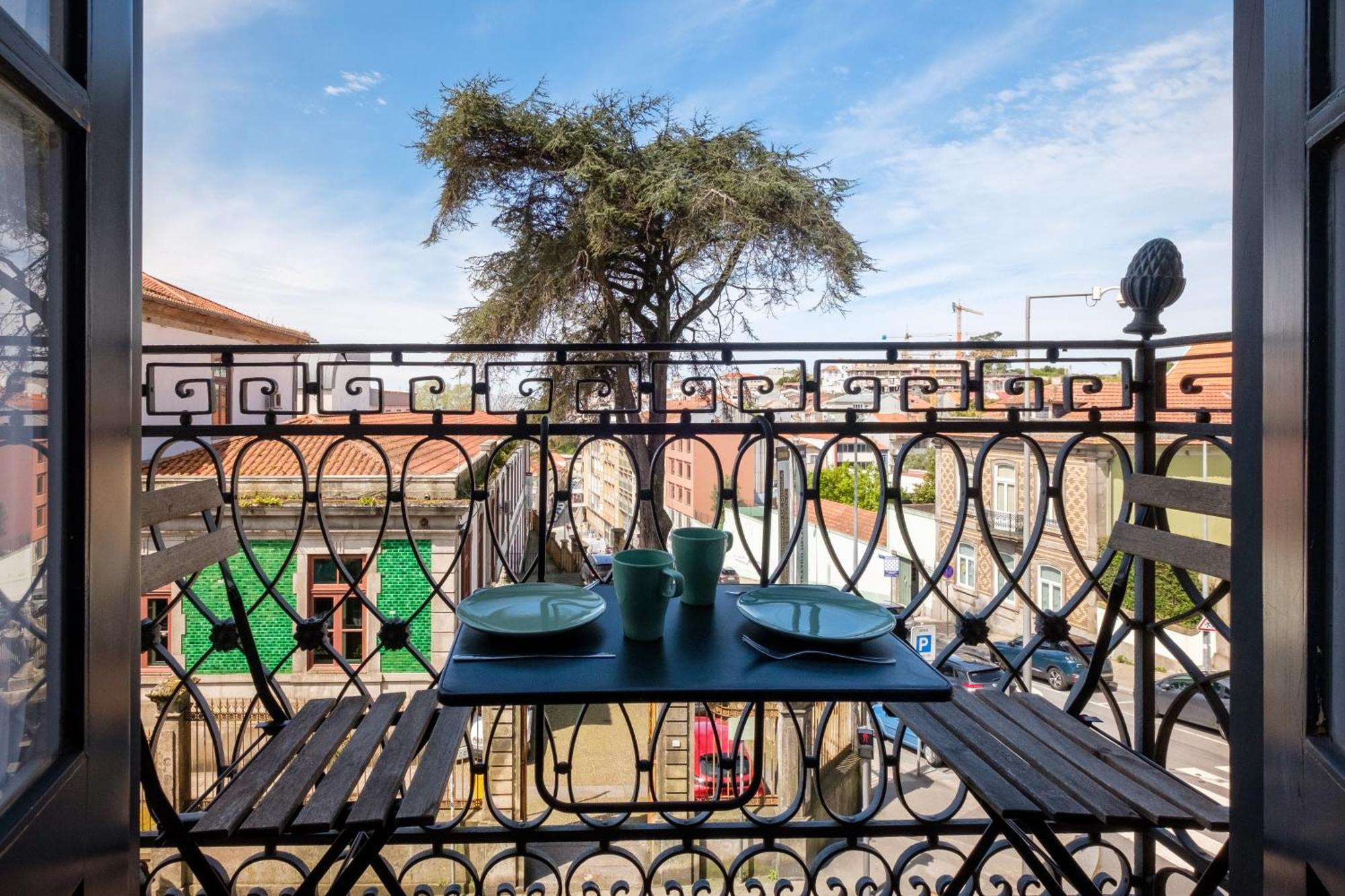 Alegria Colour Apartments Porto Bagian luar foto